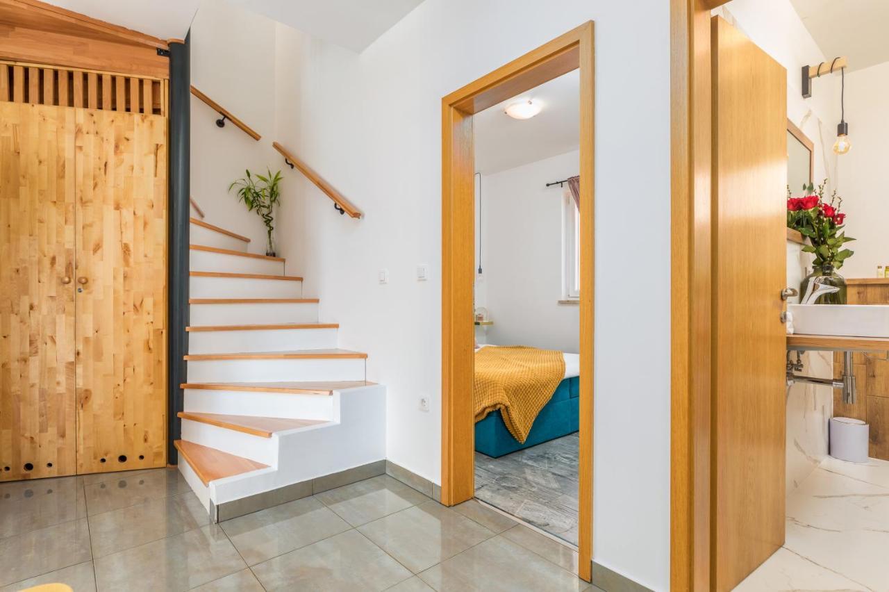 Apartman Nina Fažana Exterior foto